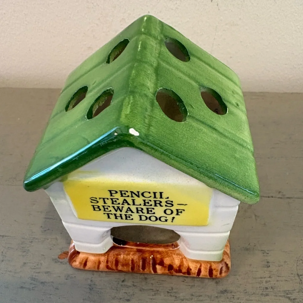 VTG Japan Dog House Shaped Ceramic Pencil Holder